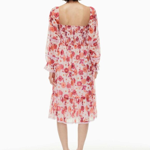 Aritzia - Wilfred grace dress Smocked square-neck midi dress - Picture 4 of 10